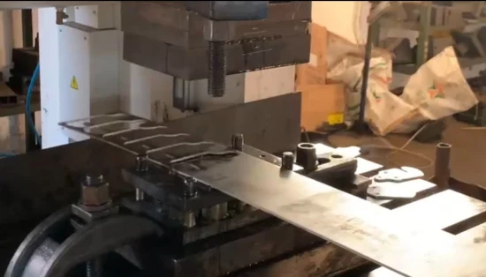 Chapa metálica de aço inoxidável feita-à-medida complicada que forma produtos
